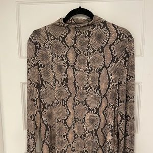 ARITZIA snake skin turtleneck